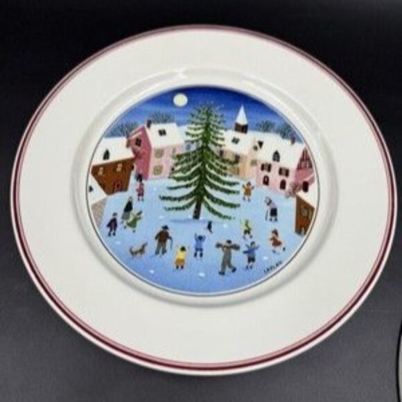 Villeroy & Boch Naif Christmas Village Salad Lunch 8.25" Plates Set of 4 - Picture 2 of 5